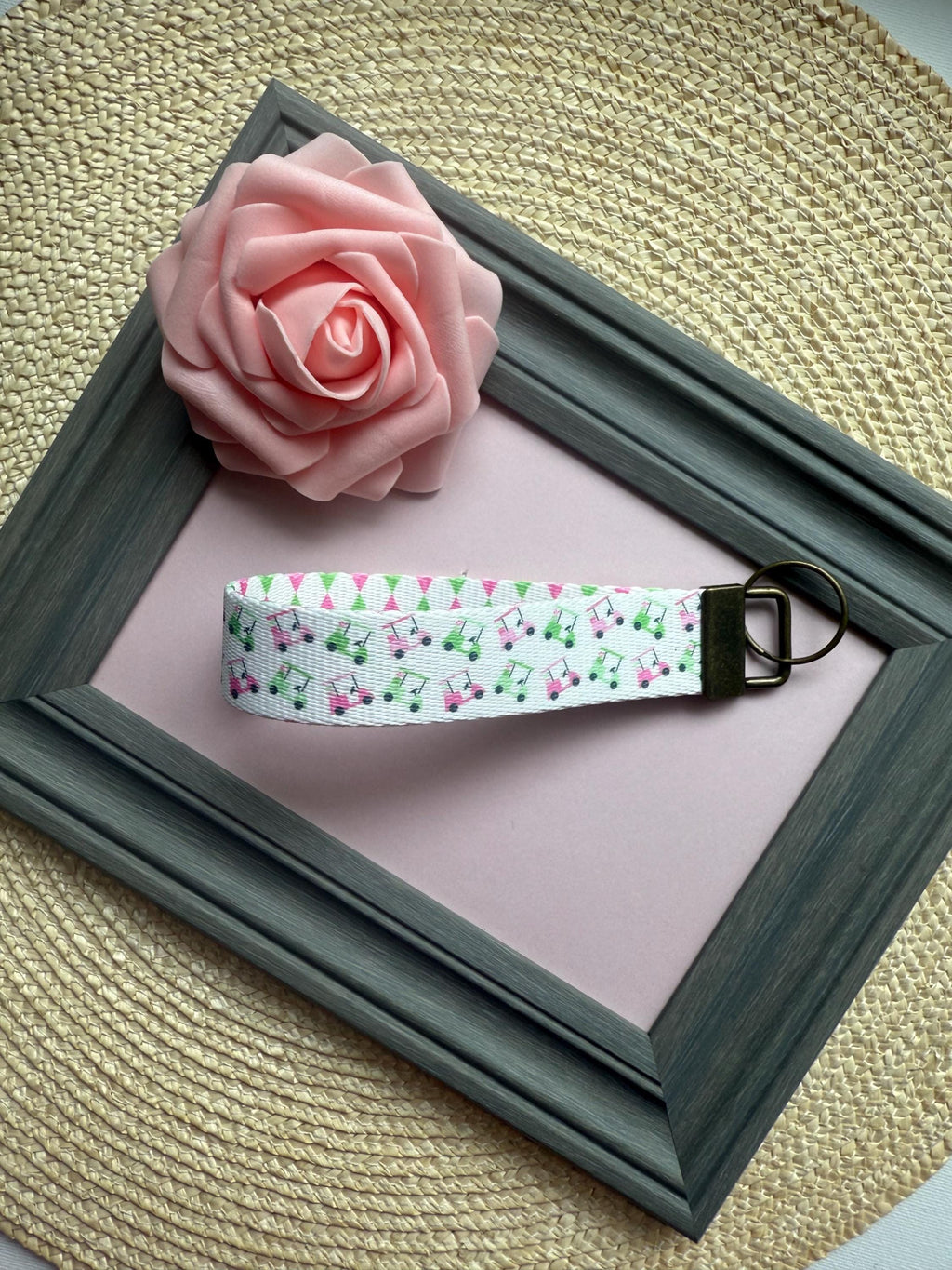 Golf Cart Wristlet Keychain: Pink & Green Argyle Key Fob