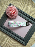 Golf Cart Wristlet Keychain: Pink & Green Argyle Key Fob
