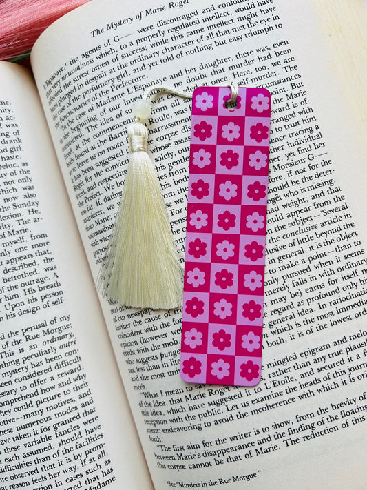 Pink Daisy Checkered Bookmark